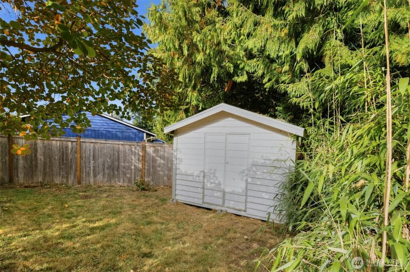 Property photo for 4627 127th Pl Place SE, Everett photo 28