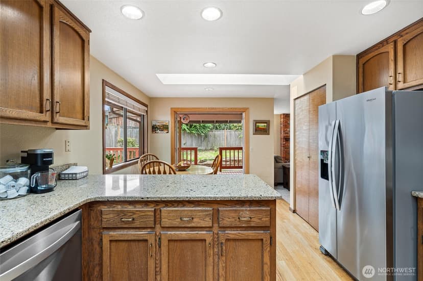 Property photo for 6314 137th Place SW, Edmonds photo 11