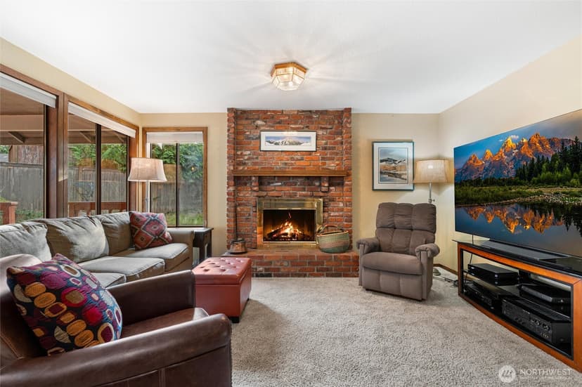 Property photo for 6314 137th Place SW, Edmonds photo 14