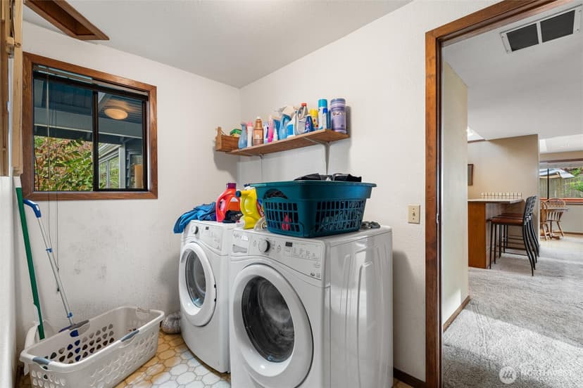 Property photo for 6314 137th Place SW, Edmonds photo 22