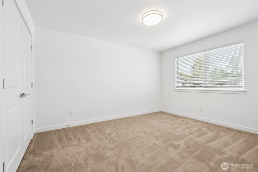 Property photo for 115 SW 181st Place, Normandy Park photo 23