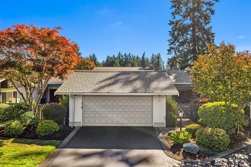 Property photo for 1821 NW 195th Street #11, Shoreline photo 12