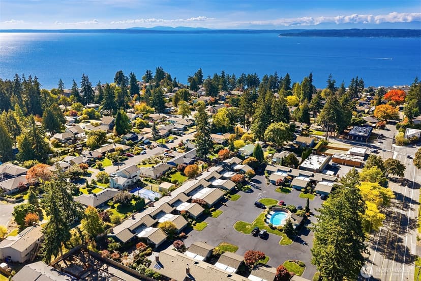 Property photo for 1821 NW 195th Street #11, Shoreline photo 14