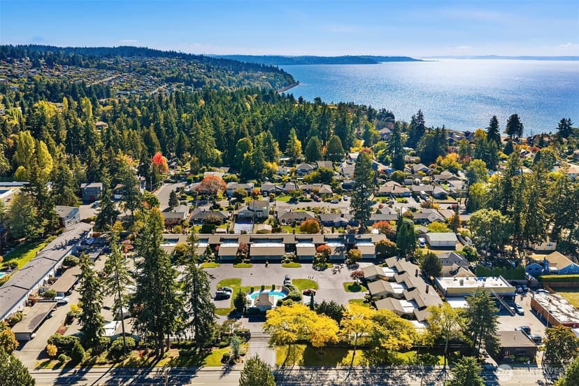 Property photo for 1821 NW 195th Street #11, Shoreline photo 13