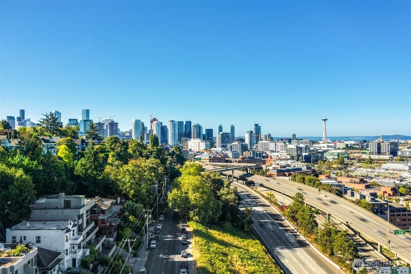 Property photo for 1124 Lakeview Boulevard E #1-4, Seattle photo 23