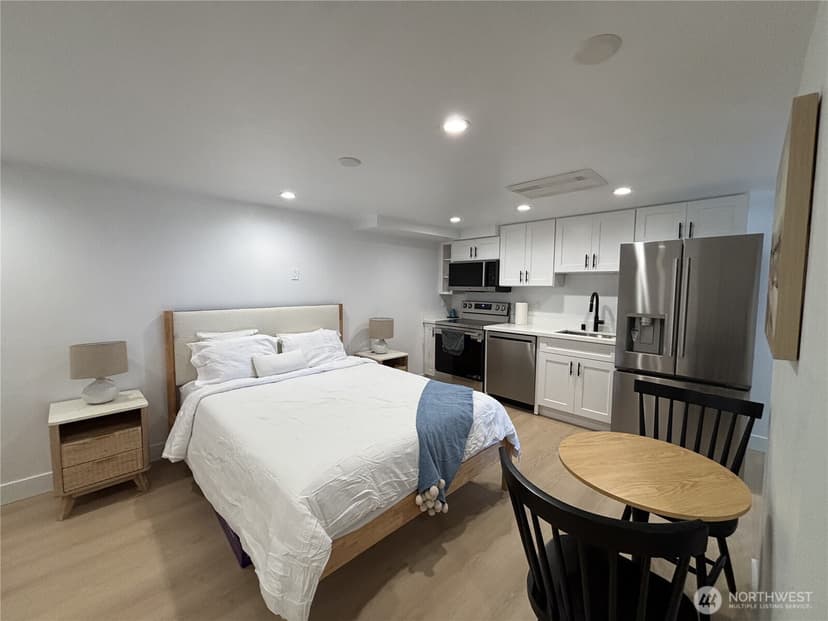 Property photo for 1124 Lakeview Boulevard E #1-4, Seattle photo 11
