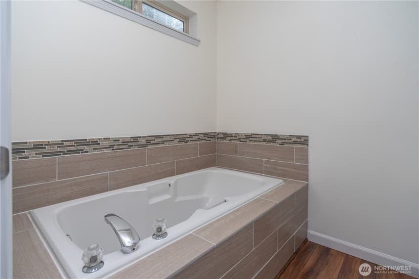 Property photo for 1242 NW Timber Shadow Court, Silverdale photo 19