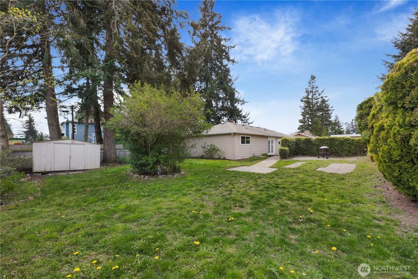 Property photo for 8005 220th Street SW, Edmonds photo 27