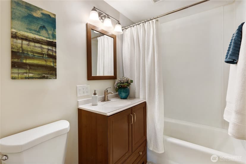 Property photo for 8005 220th Street SW, Edmonds photo 23