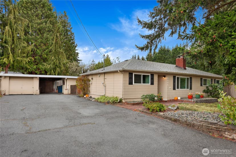 Property photo for 8005 220th Street SW, Edmonds photo 31