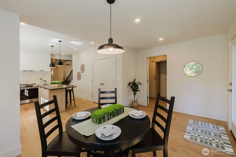 Property photo for 6338 Blakely Avenue NE, Bainbridge Island photo 12