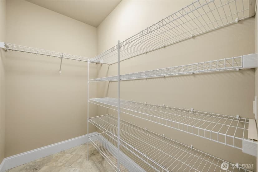 Property photo for 14721 Knoll Park Court E, Bonney Lake photo 23