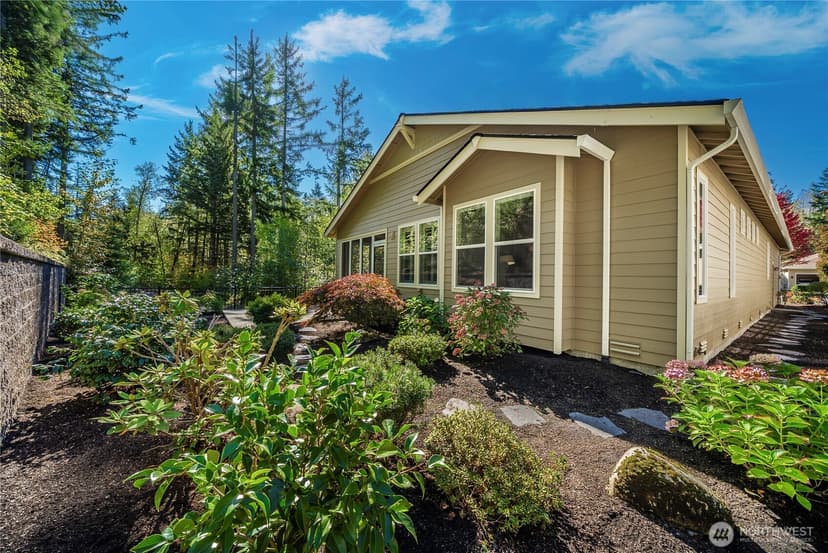 Property photo for 14721 Knoll Park Court E, Bonney Lake photo 4
