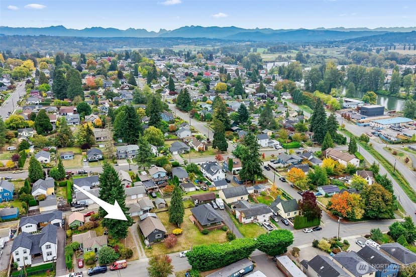 Property photo for 317 AVE J, Snohomish photo 40