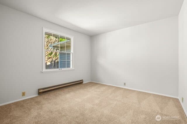 Property photo for 1420 Bellevue Way SE #8, Bellevue photo 21