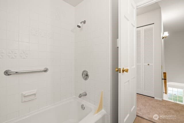 Property photo for 1420 Bellevue Way SE #8, Bellevue photo 20