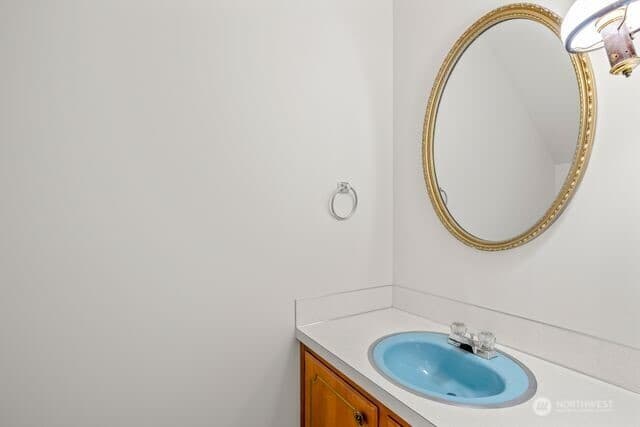 Property photo for 1420 Bellevue Way SE #8, Bellevue photo 10