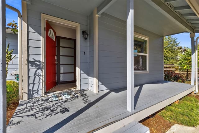 Property photo for 300 NE Max William Loop, Poulsbo photo 3