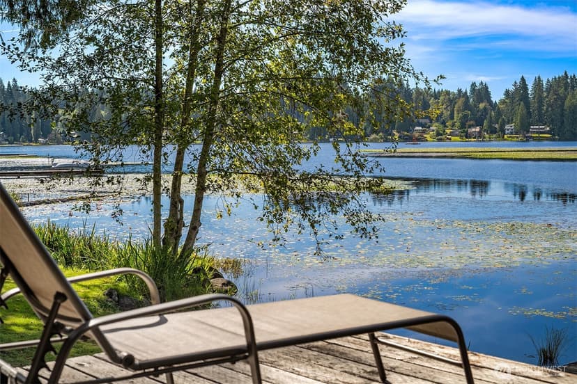 Property photo for 11521 E Lake Joy Drive NE, Carnation photo 8
