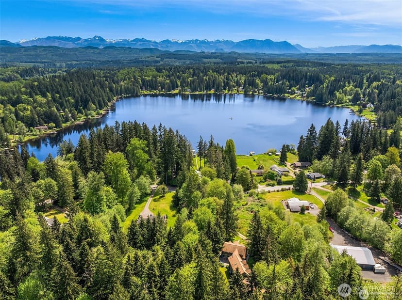 Property photo for 11521 E Lake Joy Drive NE, Carnation photo 37