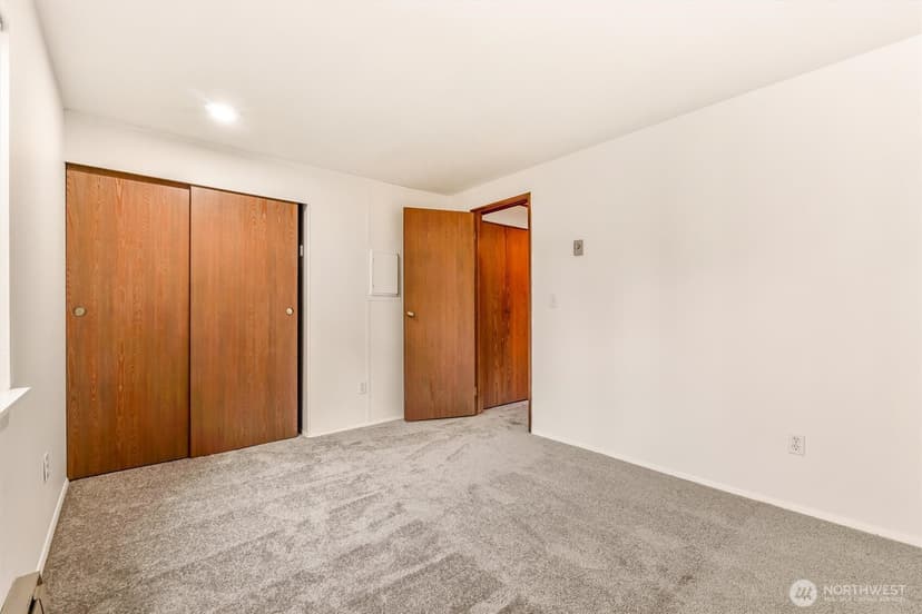 Property photo for 2644 S 226th Street #D101, Des Moines photo 24