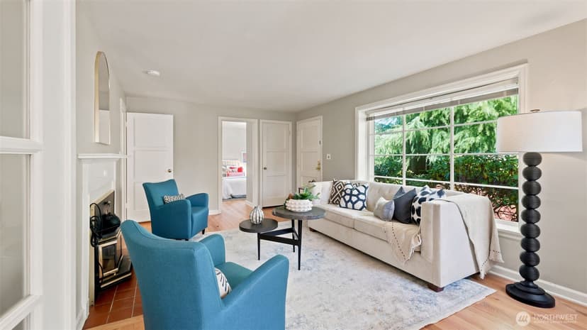 Property photo for 7419 48th Avenue NE, Seattle photo 6