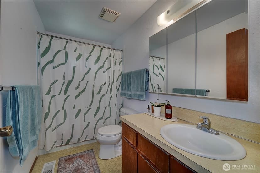 Property photo for 4576 SE Orchard Lane, Port Orchard photo 15
