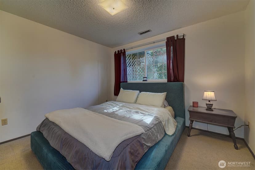 Property photo for 4576 SE Orchard Lane, Port Orchard photo 24