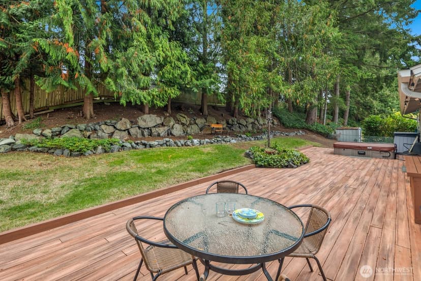 Property photo for 103 NW 171st Street, Shoreline photo 31