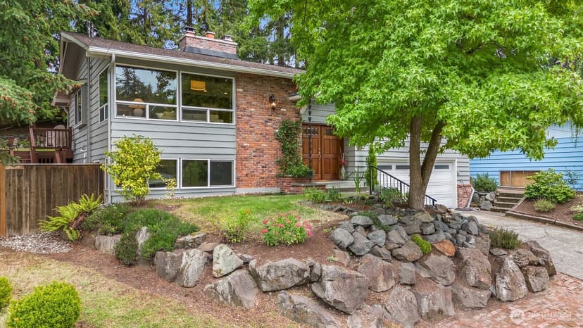 Property photo for 103 NW 171st Street, Shoreline photo 2