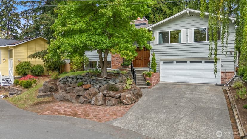 Property photo for 103 NW 171st Street, Shoreline