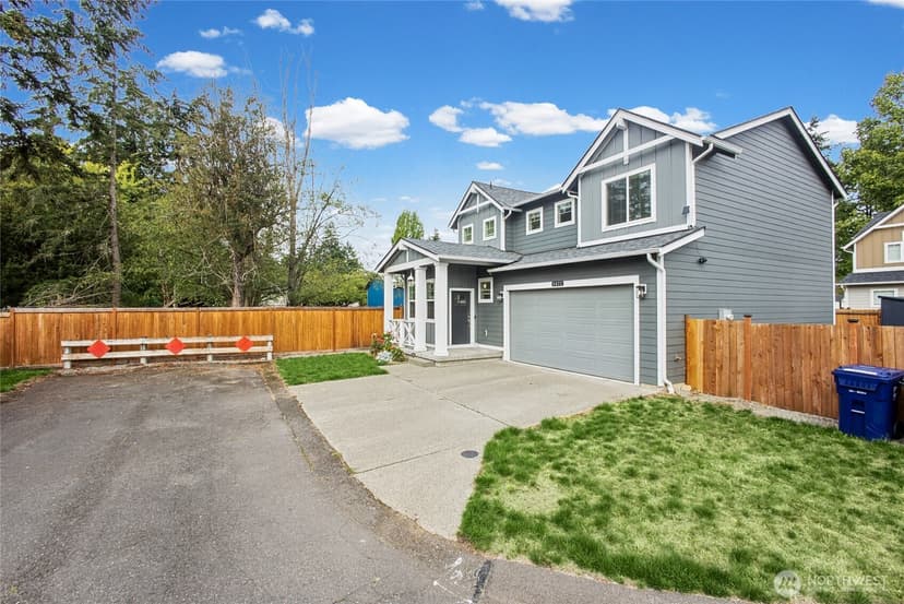 Property photo for 8022 McKinley Avenue, Tacoma photo 2