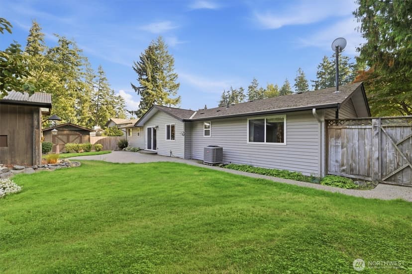 Property photo for 2919 24th Avenue Ct SE, Puyallup photo 6