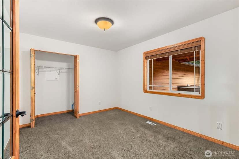 Property photo for 25920 Jim Creek Road, Arlington photo 19