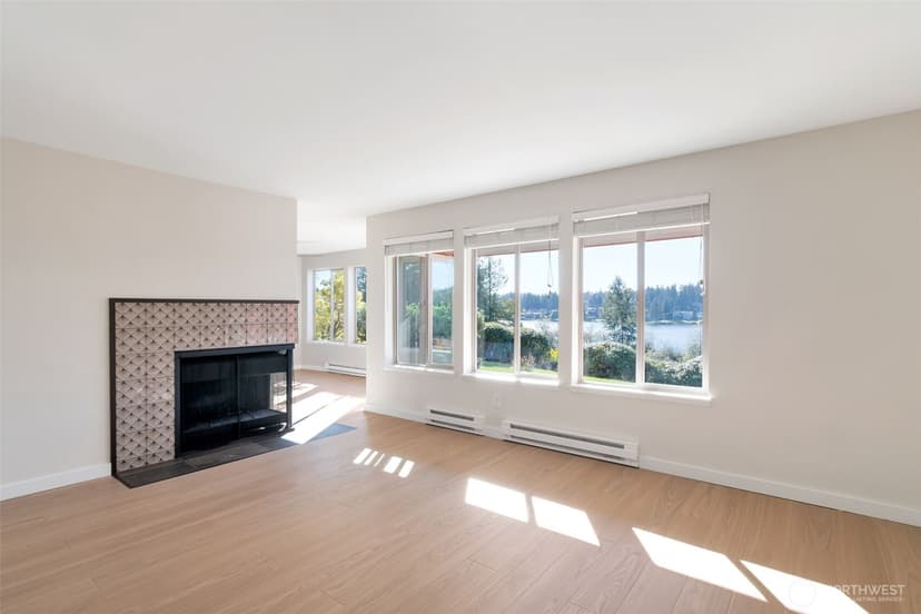 Property photo for 23507 Lakeview Dr #B103, Mountlake Terrace photo 4