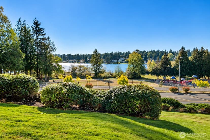 Property photo for 23507 Lakeview Dr #B103, Mountlake Terrace