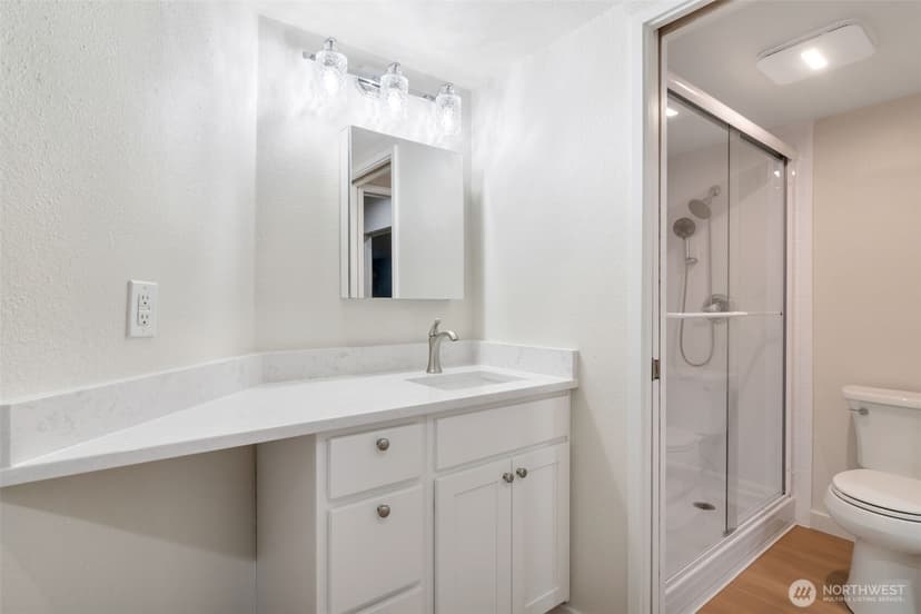 Property photo for 23507 Lakeview Dr #B103, Mountlake Terrace photo 15