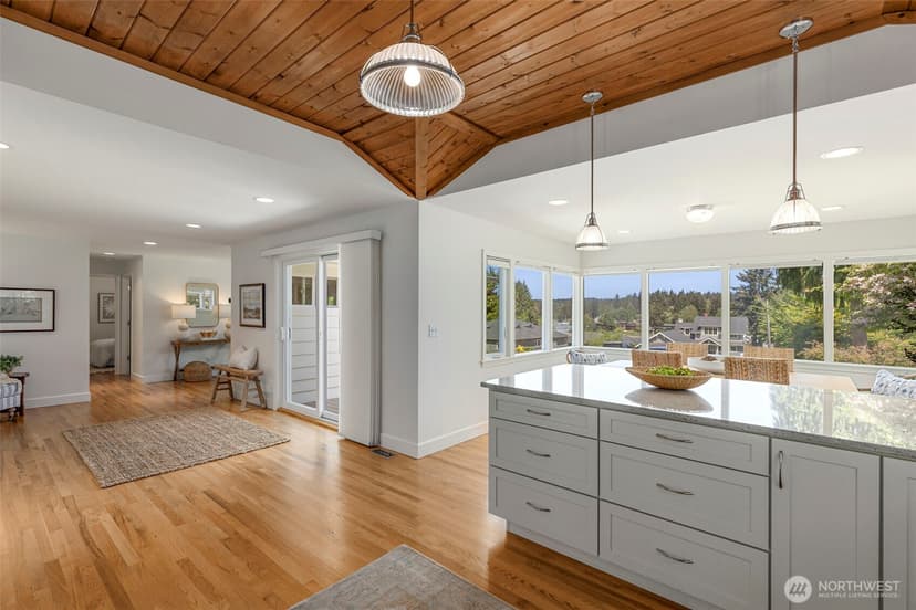 Property photo for 5930 Rose Loop NE, Bainbridge Island photo 8