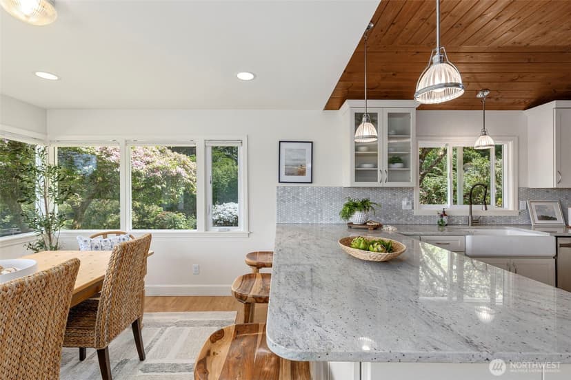 Property photo for 5930 Rose Loop NE, Bainbridge Island photo 12