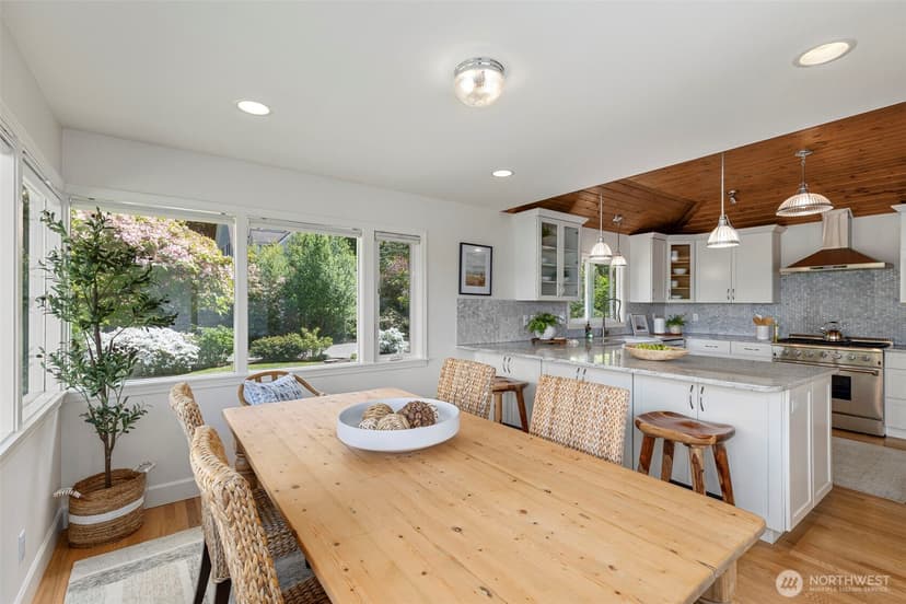 Property photo for 5930 Rose Loop NE, Bainbridge Island photo 11