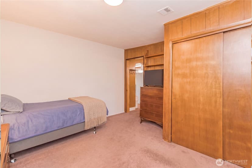 Property photo for 10622 Fruitland Avenue E, Puyallup photo 21