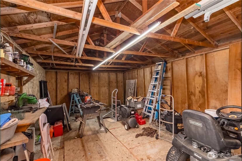 Property photo for 10622 Fruitland Avenue E, Puyallup photo 24