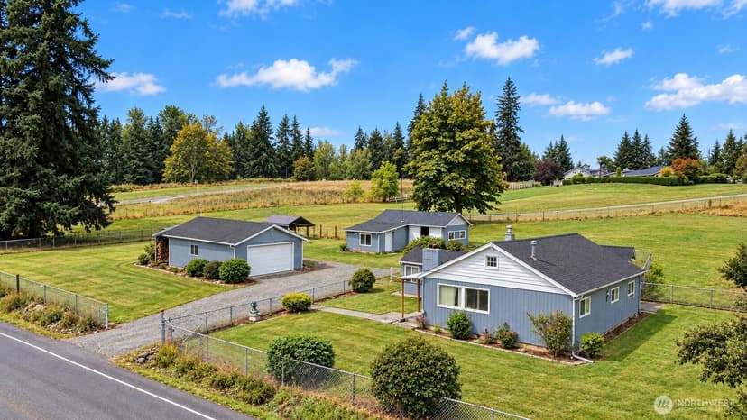 Property photo for 10622 Fruitland Avenue E, Puyallup