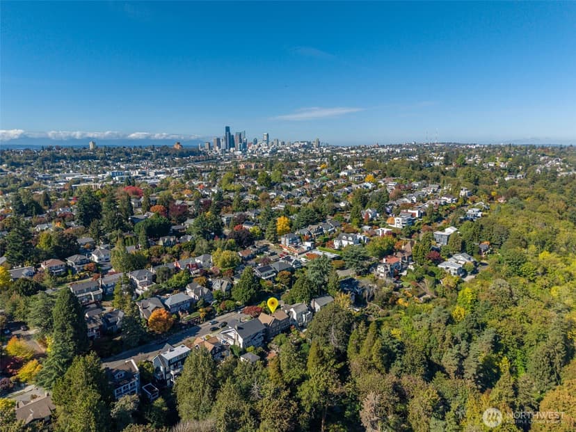 Property photo for 2324 34th Avenue S, Seattle photo 45