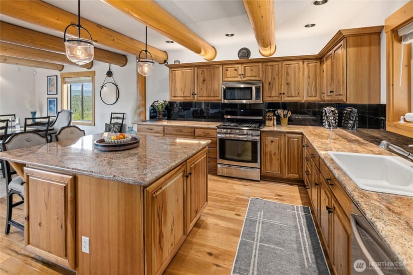 Property photo for 771 Whisper Creek Drive, Cle Elum photo 14