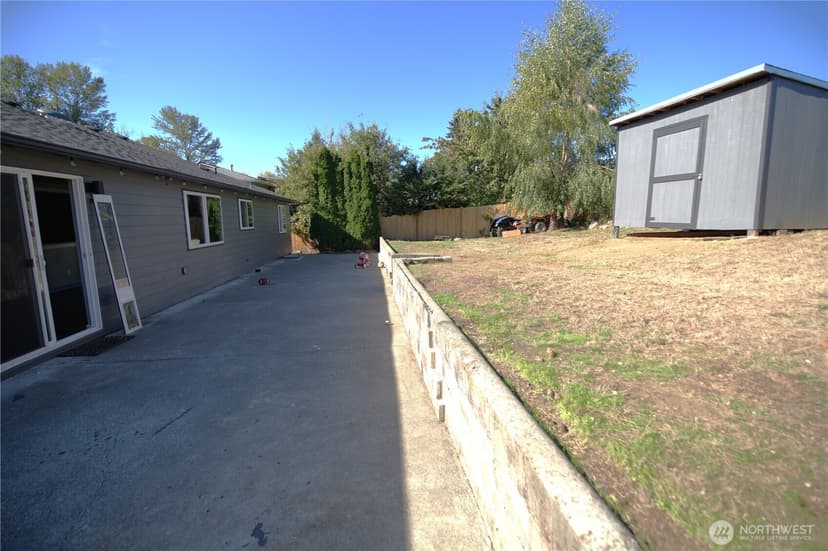 Property photo for 29325 45th Place S, Auburn photo 4