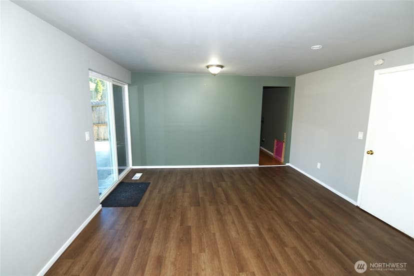Property photo for 29325 45th Place S, Auburn photo 12