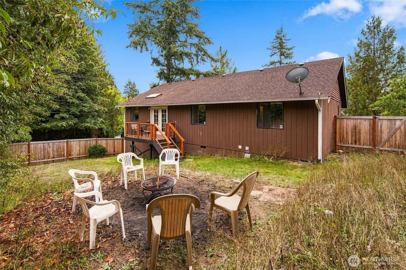 Property photo for 10429 10th Place SE, Lake Stevens photo 30