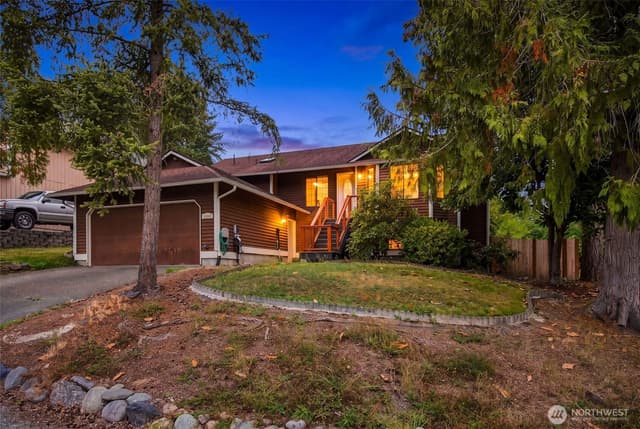 Property photo for 10429 10th Place SE, Lake Stevens
