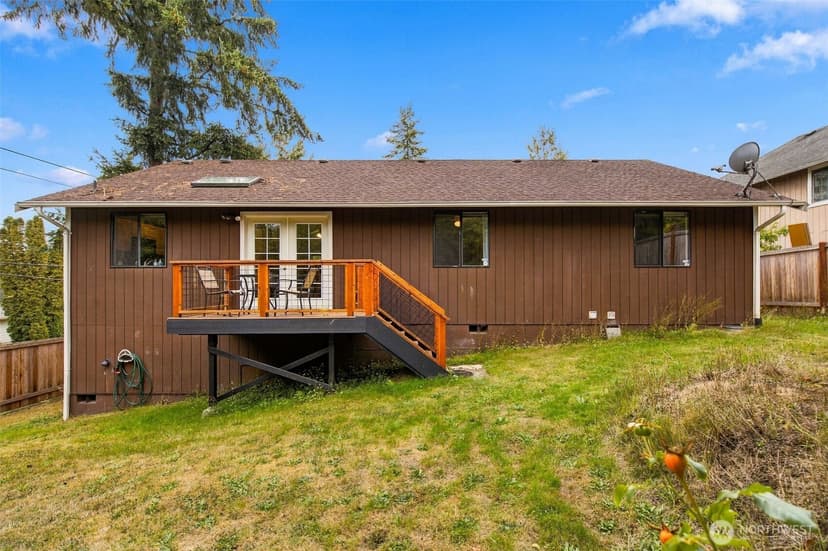 Property photo for 10429 10th Place SE, Lake Stevens photo 28